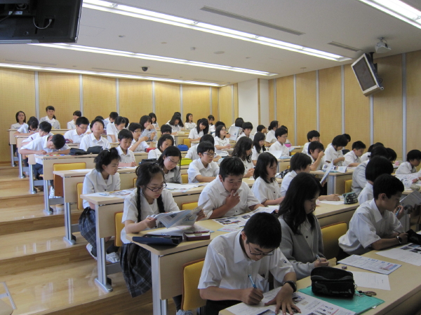 租税教室を開催。<br />「税金」について考えました!